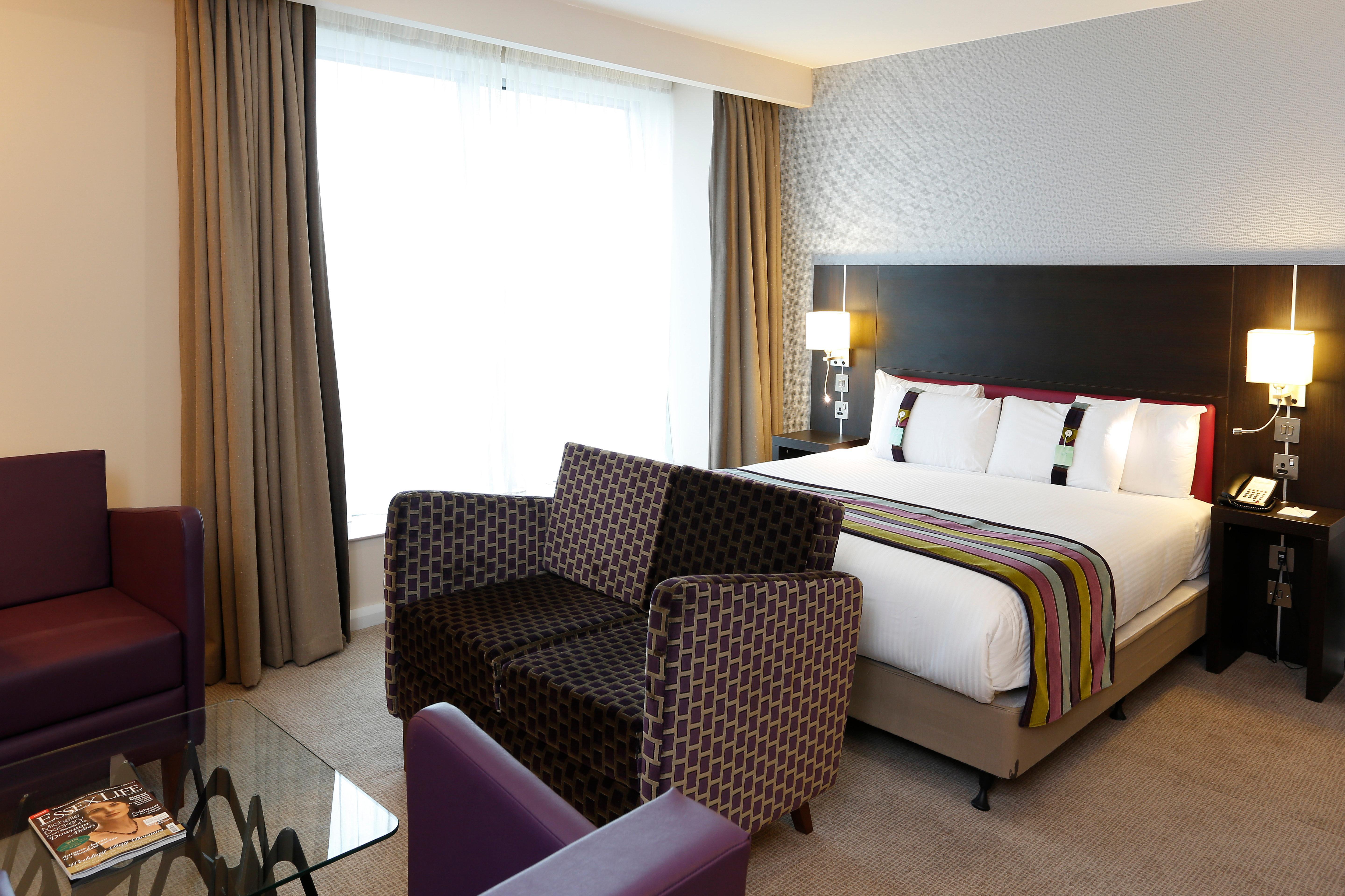 Holiday Inn Southend By Ihg Exterior foto