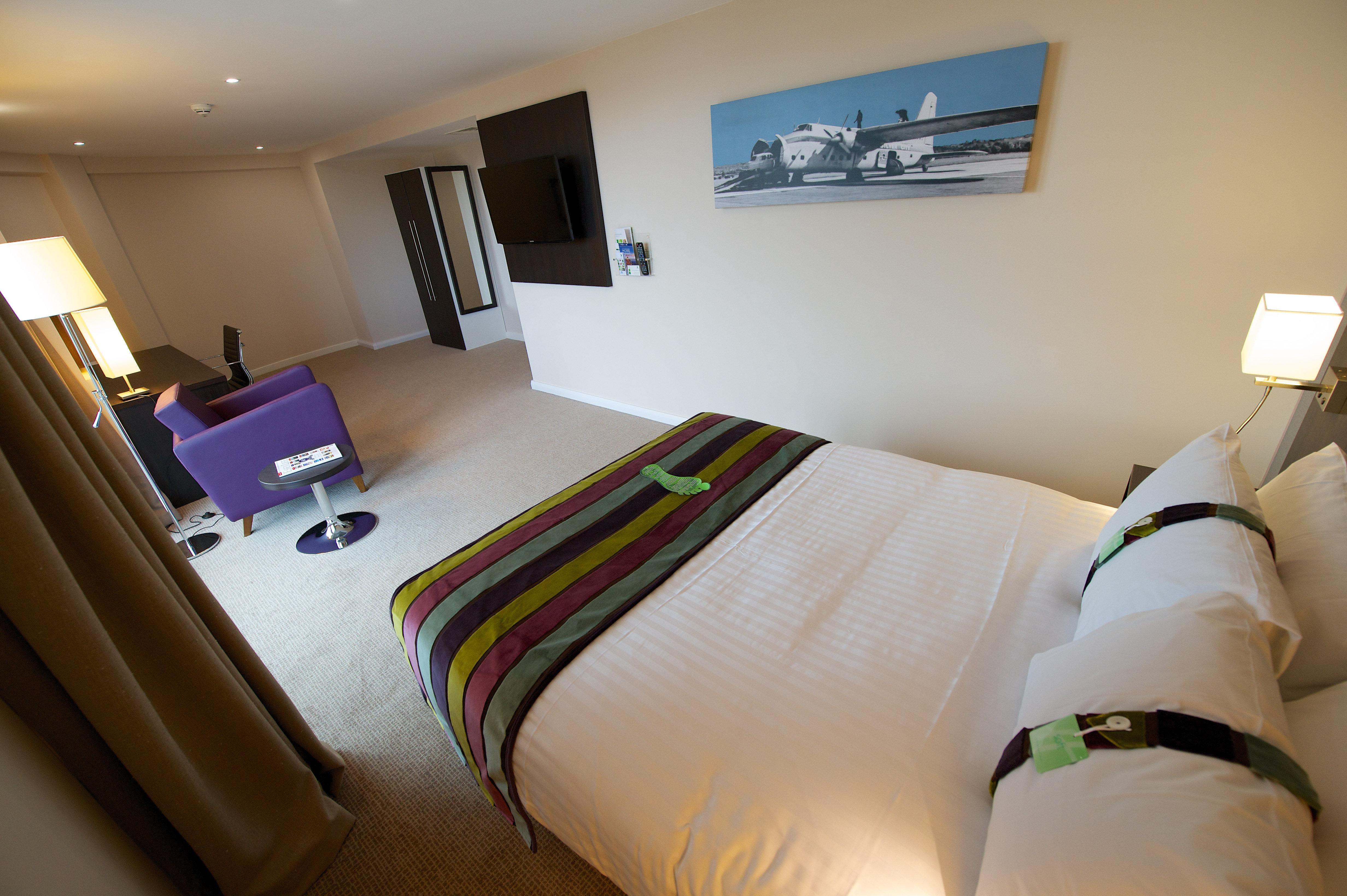 Holiday Inn Southend By Ihg Exterior foto