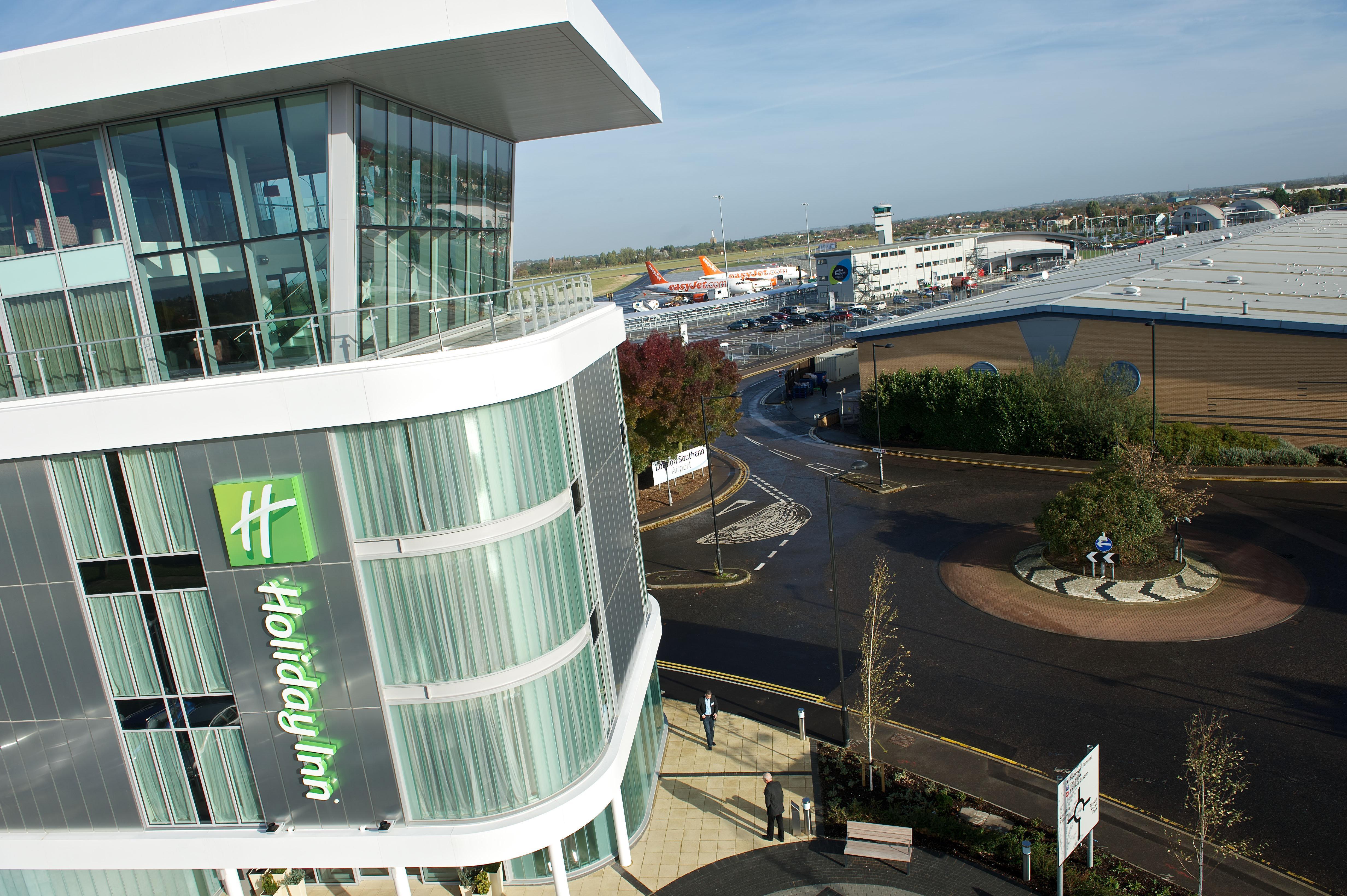 Holiday Inn Southend By Ihg Exterior foto