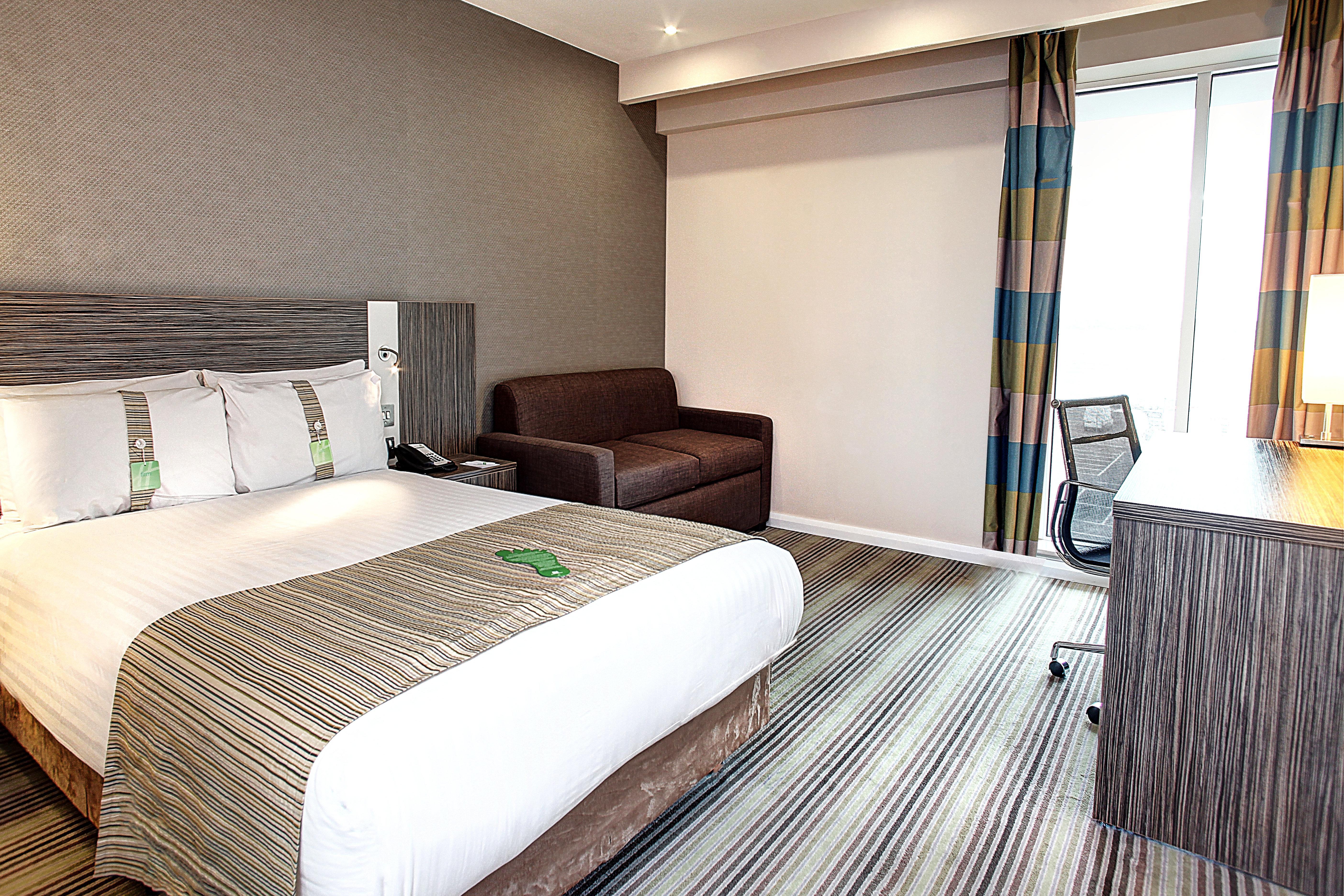 Holiday Inn Southend By Ihg Exterior foto